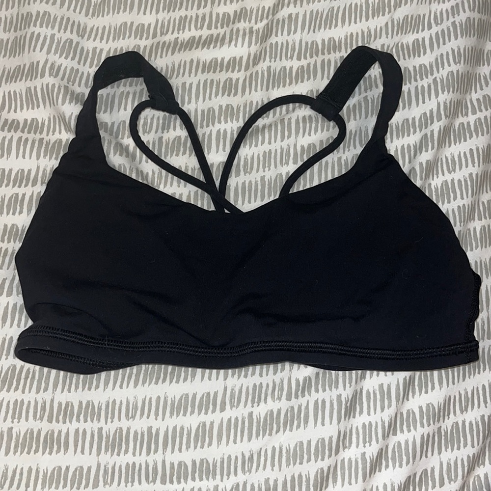 Lululemon Free to Be Bra